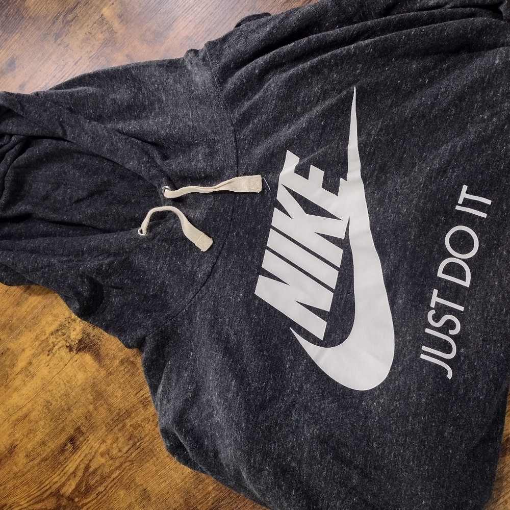 Nike Men's Black Hoodie Shirt